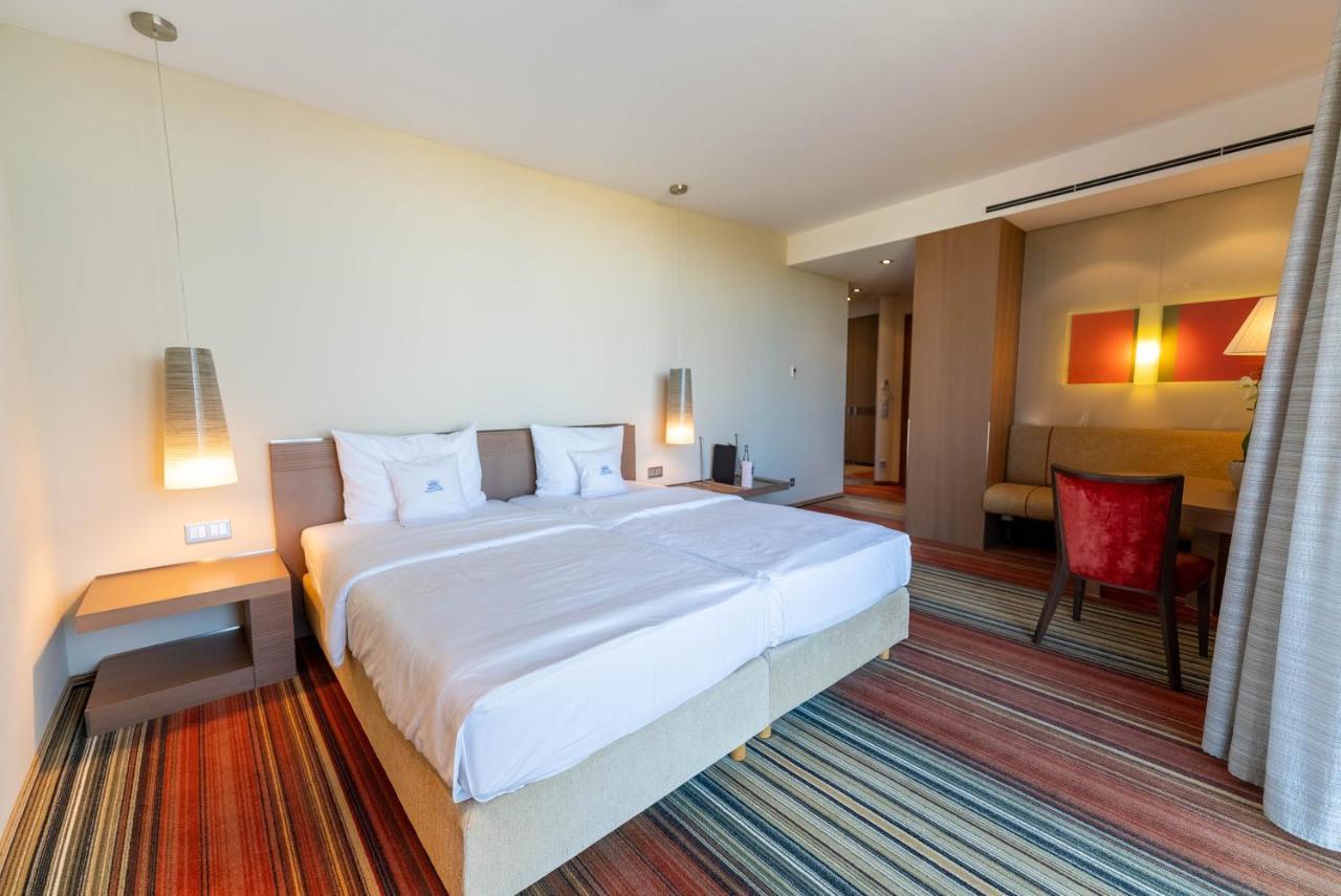 Parkhotel St.Leonhard Uberlingen Exterior photo