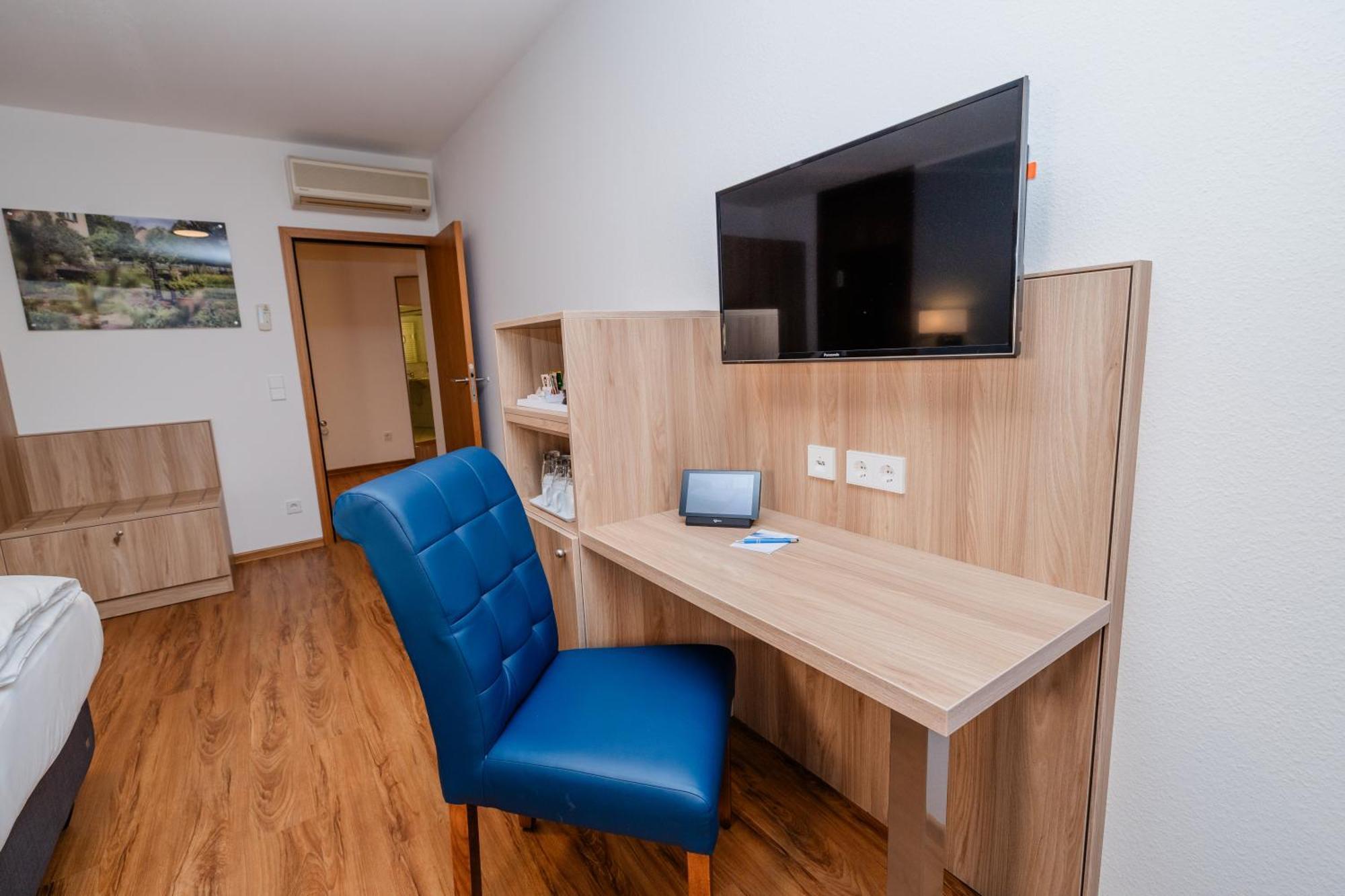 Parkhotel St.Leonhard Uberlingen Exterior photo