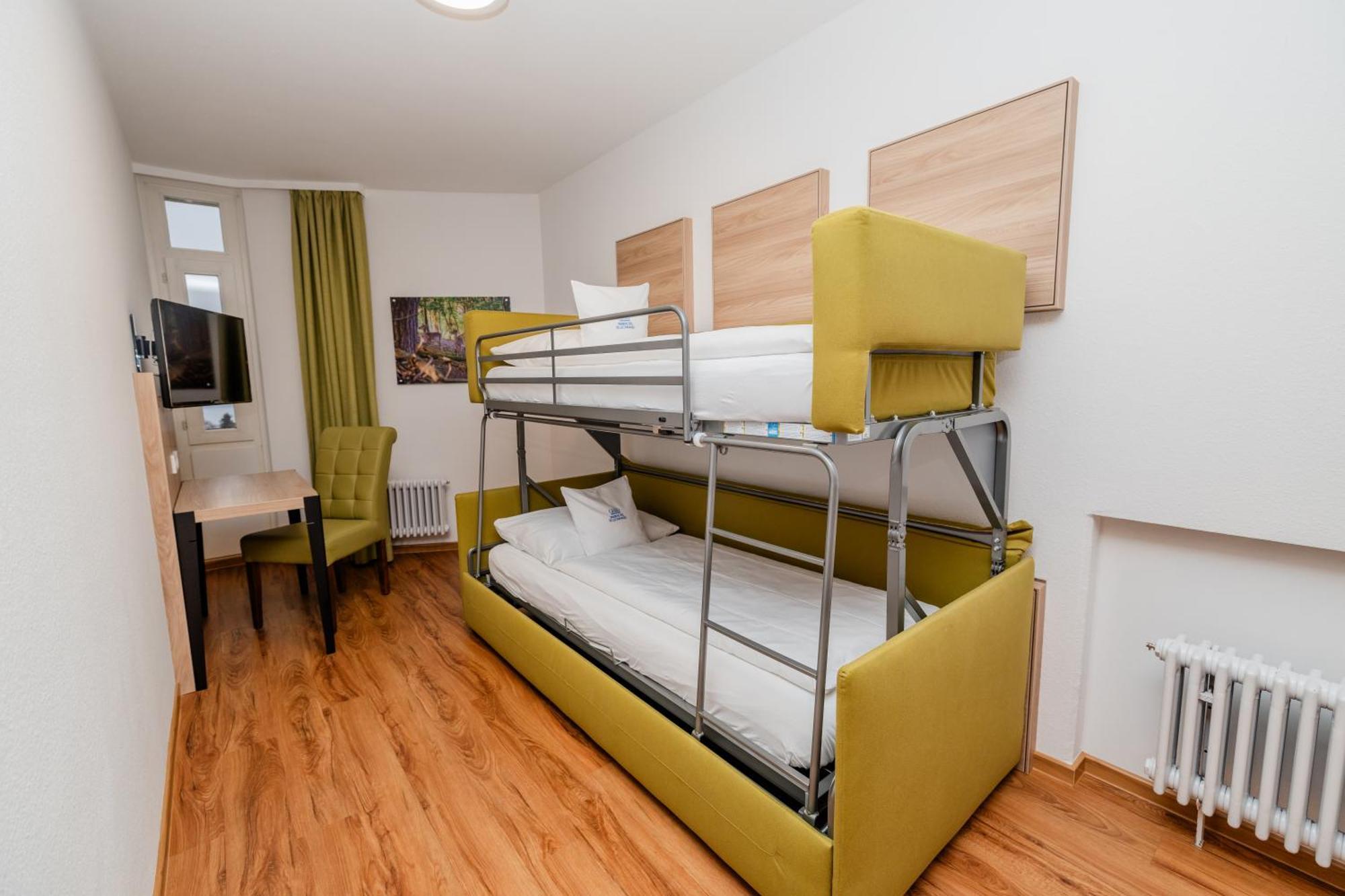 Parkhotel St.Leonhard Uberlingen Exterior photo